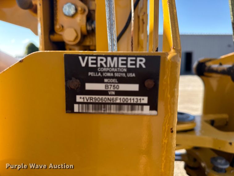 image for item NU9677 2015 Vermeer RTX750 trencher