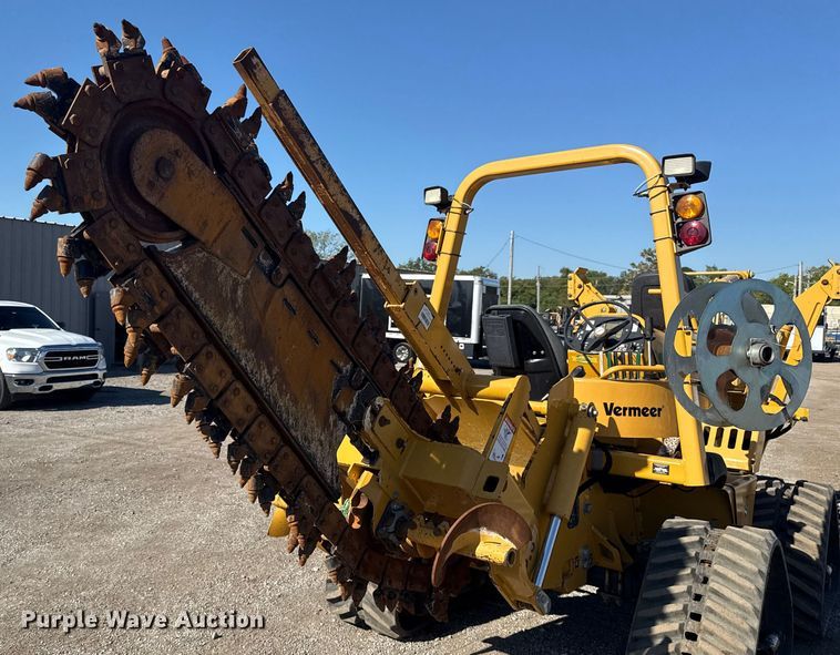 image for item NU9677 2015 Vermeer RTX750 trencher