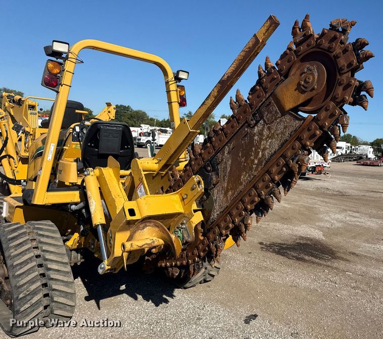 image for item NU9677 2015 Vermeer RTX750 trencher