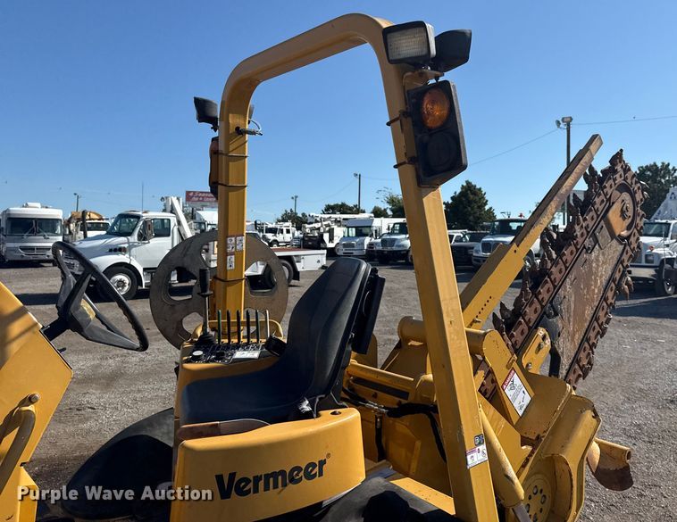 image for item NU9677 2015 Vermeer RTX750 trencher