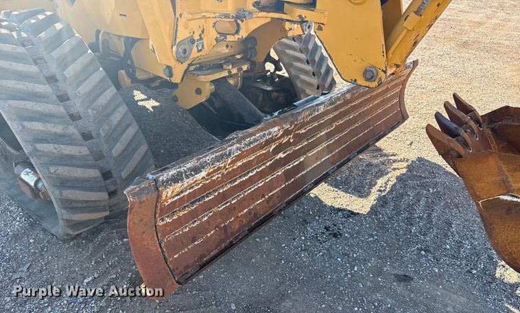 image for item NU9677 2015 Vermeer RTX750 trencher