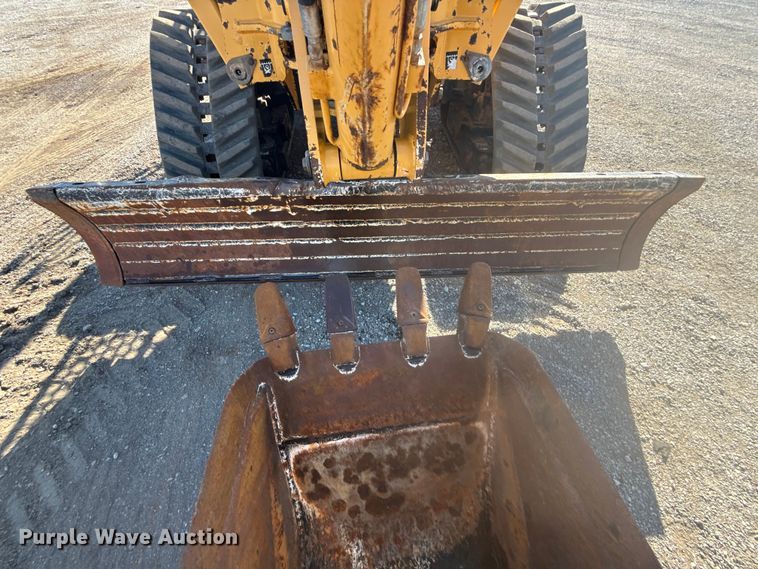 image for item NU9677 2015 Vermeer RTX750 trencher