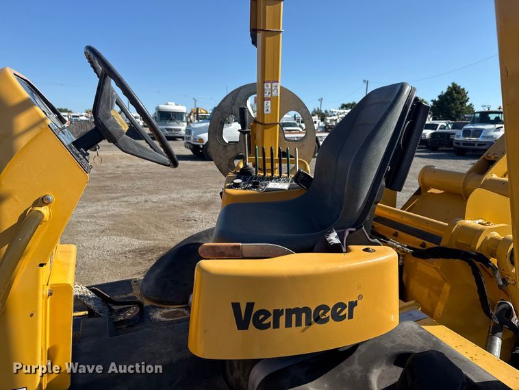 image for item NU9677 2015 Vermeer RTX750 trencher