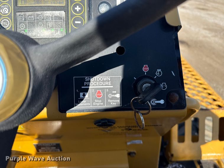 image for item NU9677 2015 Vermeer RTX750 trencher