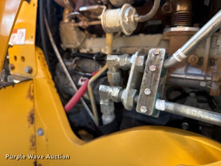 image for item NU9677 2015 Vermeer RTX750 trencher