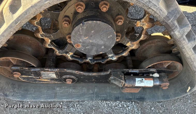 image for item NU9677 2015 Vermeer RTX750 trencher