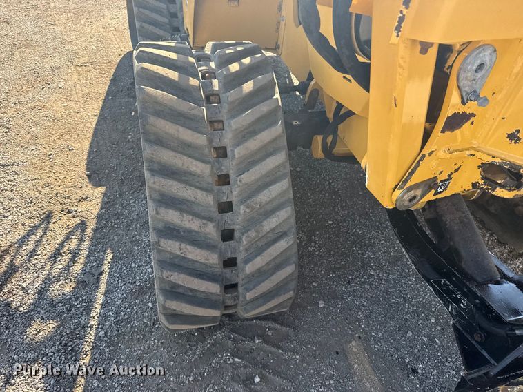 image for item NU9677 2015 Vermeer RTX750 trencher