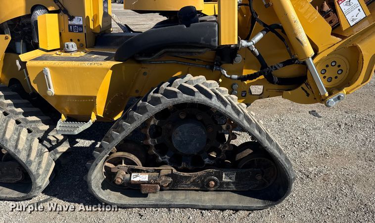 image for item NU9677 2015 Vermeer RTX750 trencher