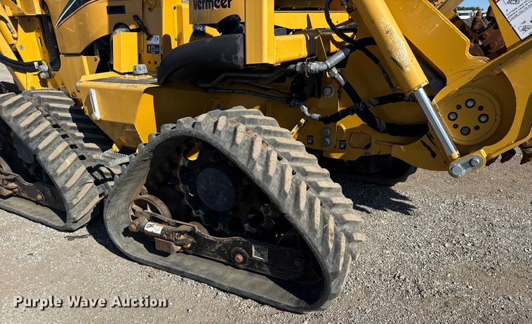 image for item NU9677 2015 Vermeer RTX750 trencher
