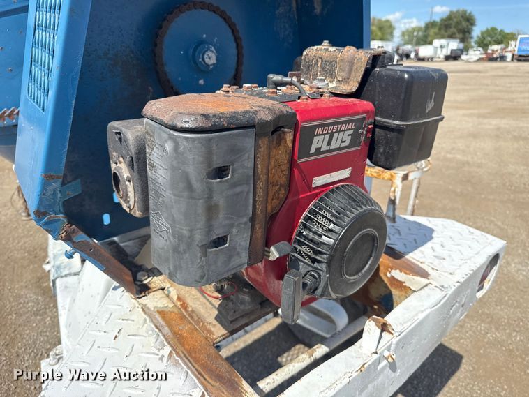 image for item NU9680 Cement mixer