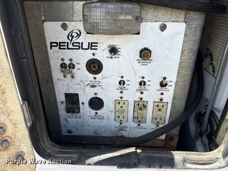 image for item NU9681 2008 Ford F450 Super Duty utility / service truck