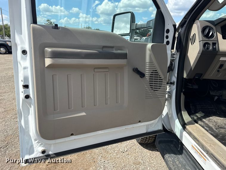 image for item NU9681 2008 Ford F450 Super Duty utility / service truck