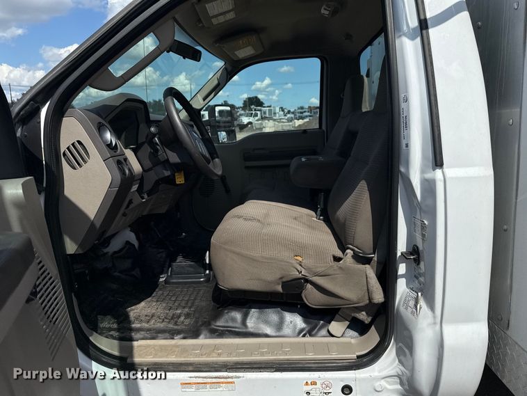 image for item NU9681 2008 Ford F450 Super Duty utility / service truck