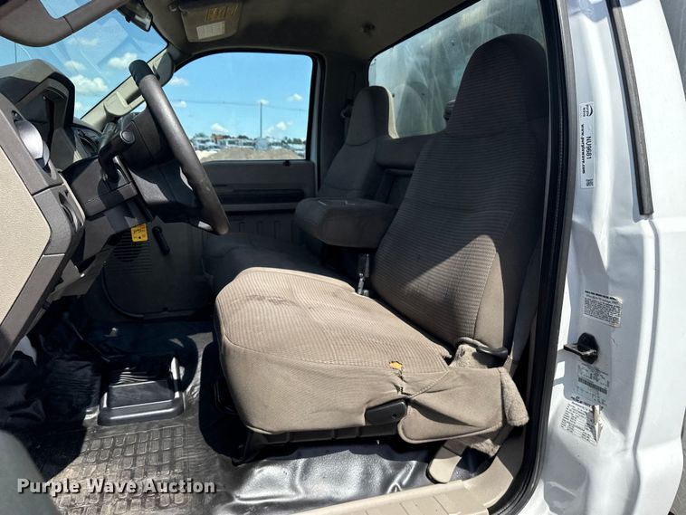 image for item NU9681 2008 Ford F450 Super Duty utility / service truck