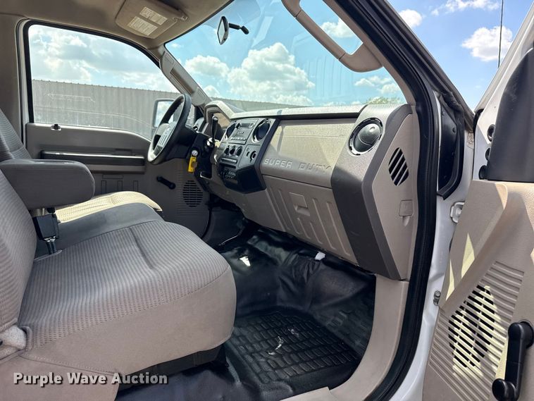 image for item NU9681 2008 Ford F450 Super Duty utility / service truck