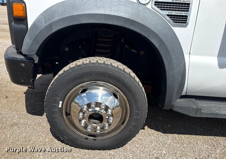 image for item NU9681 2008 Ford F450 Super Duty utility / service truck