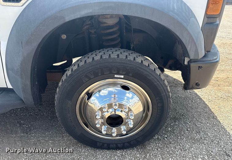 image for item NU9681 2008 Ford F450 Super Duty utility / service truck
