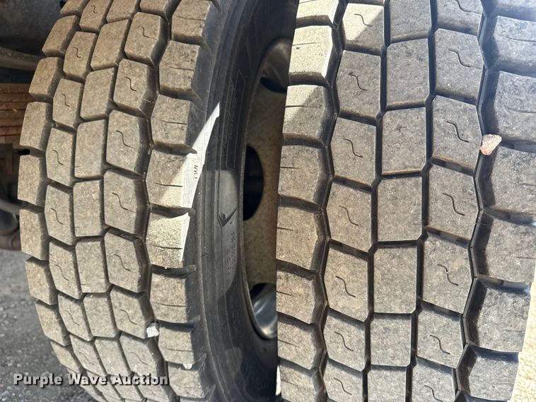 image for item NU9681 2008 Ford F450 Super Duty utility / service truck