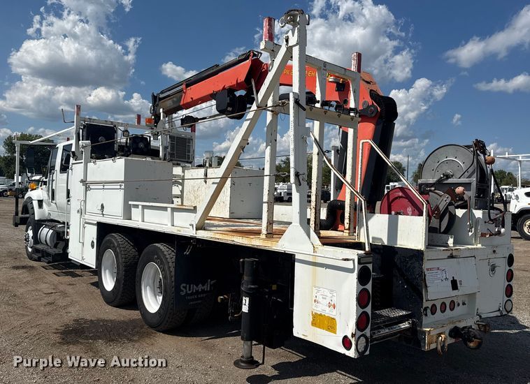 image for item NU9684 2012 International 7600 Crew Cab crane truck