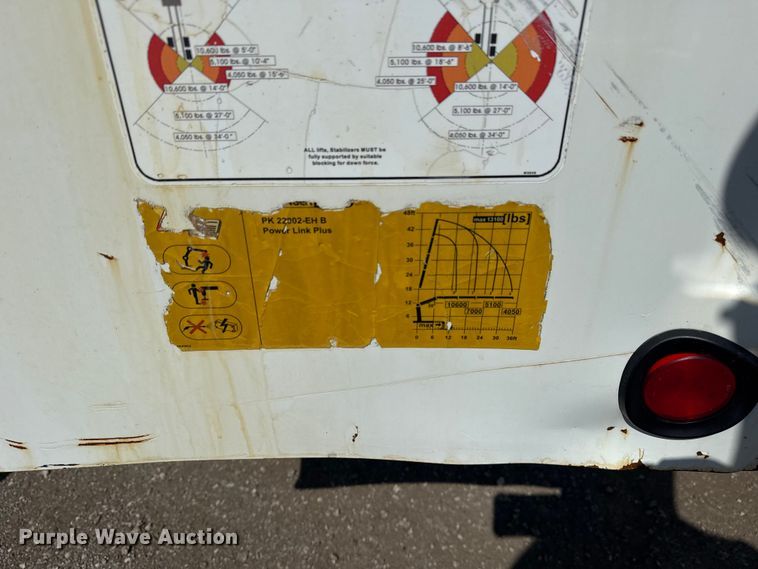 image for item NU9684 2012 International 7600 Crew Cab crane truck