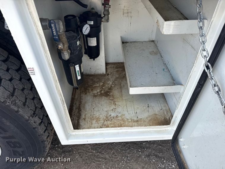 image for item NU9684 2012 International 7600 Crew Cab crane truck