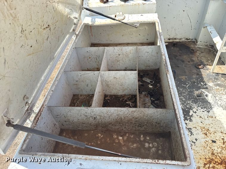 image for item NU9684 2012 International 7600 Crew Cab crane truck