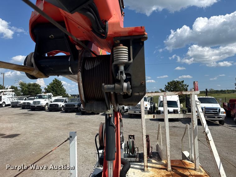 image for item NU9684 2012 International 7600 Crew Cab crane truck