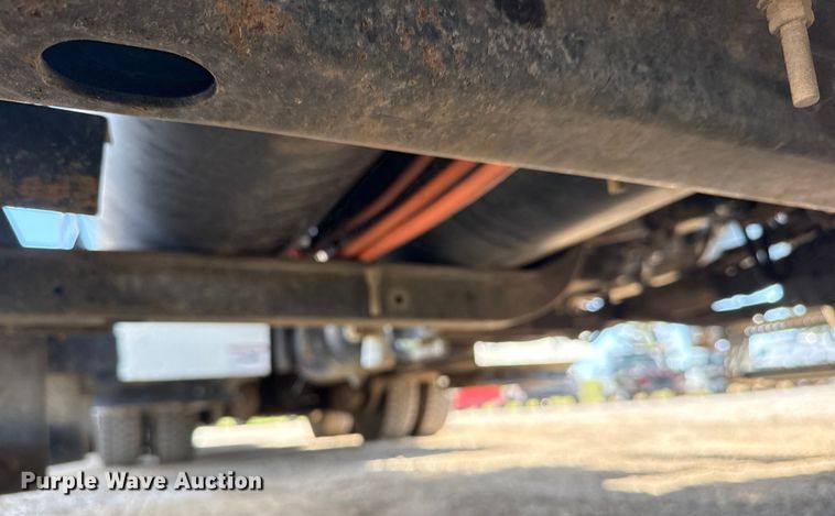 image for item NU9684 2012 International 7600 Crew Cab crane truck