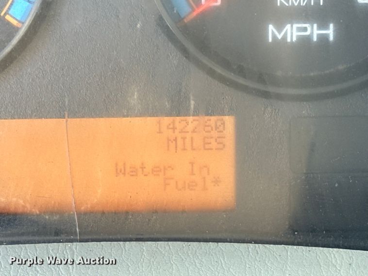 image for item NU9684 2012 International 7600 Crew Cab crane truck