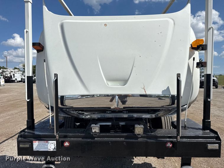 image for item NU9684 2012 International 7600 Crew Cab crane truck