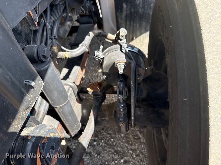 image for item NU9684 2012 International 7600 Crew Cab crane truck