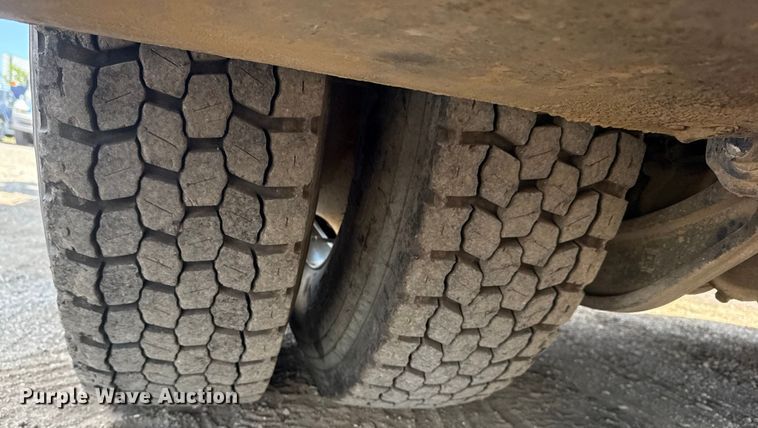 image for item NU9684 2012 International 7600 Crew Cab crane truck