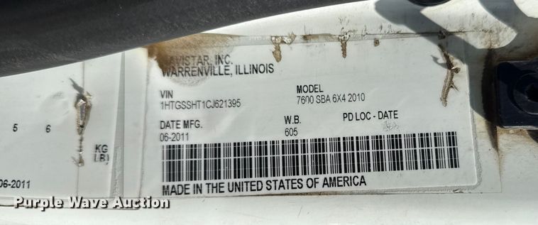 image for item NU9684 2012 International 7600 Crew Cab crane truck