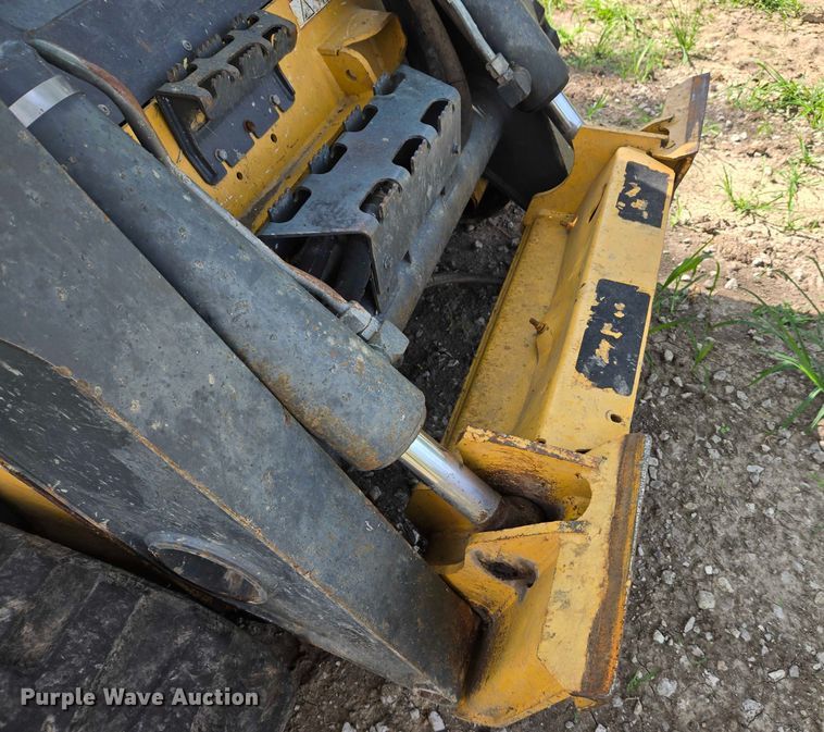 image for item OC9795 2013 John Deere 329E tracked skid steer loader