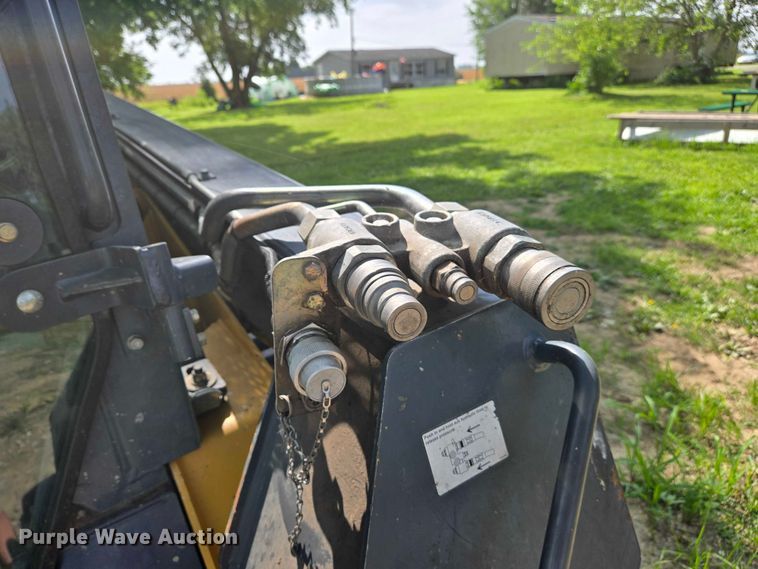 image for item OC9795 2013 John Deere 329E tracked skid steer loader