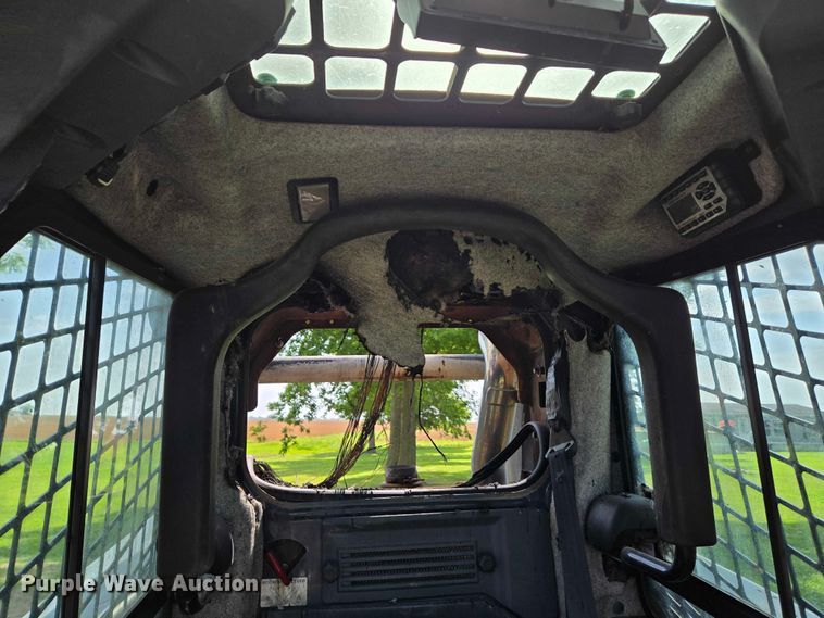 image for item OC9795 2013 John Deere 329E tracked skid steer loader