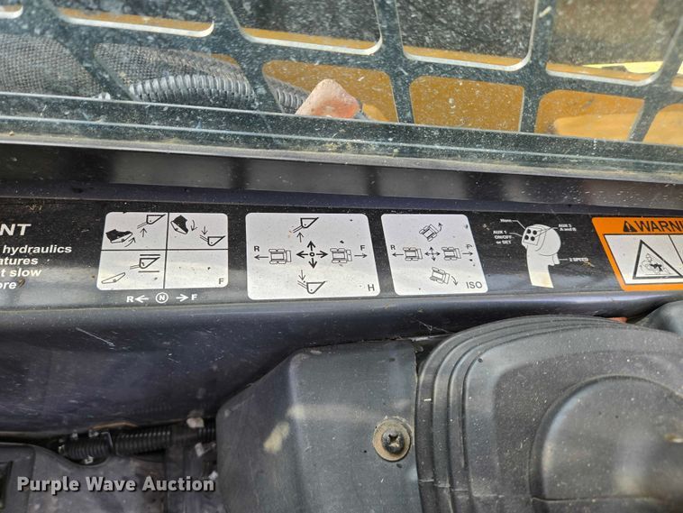 image for item OC9795 2013 John Deere 329E tracked skid steer loader