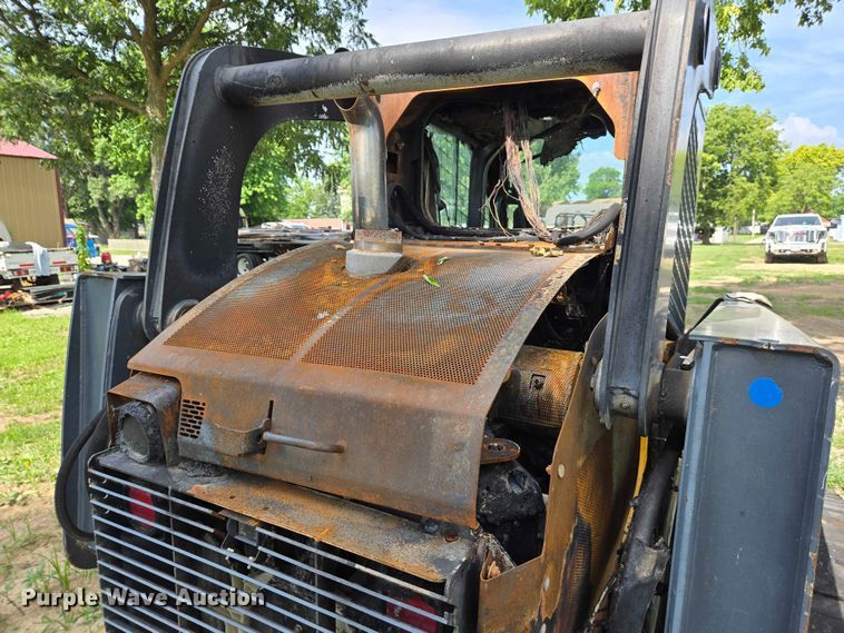 image for item OC9795 2013 John Deere 329E tracked skid steer loader