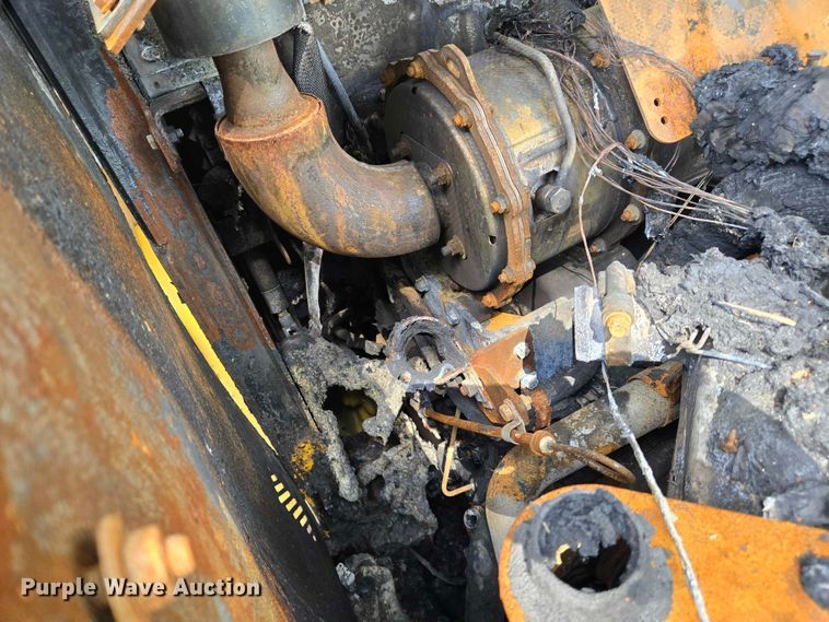 image for item OC9795 2013 John Deere 329E tracked skid steer loader