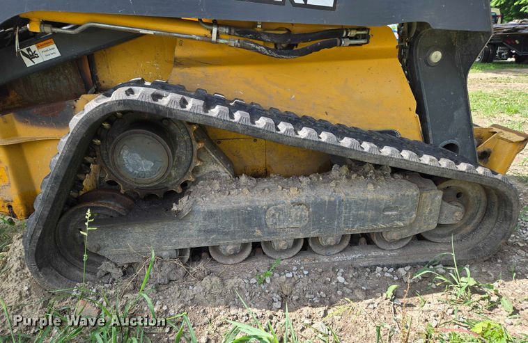 image for item OC9795 2013 John Deere 329E tracked skid steer loader