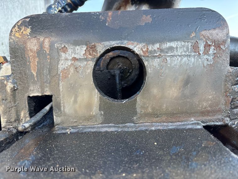 image for item YA0861 2000 Peterbilt 379 dump truck