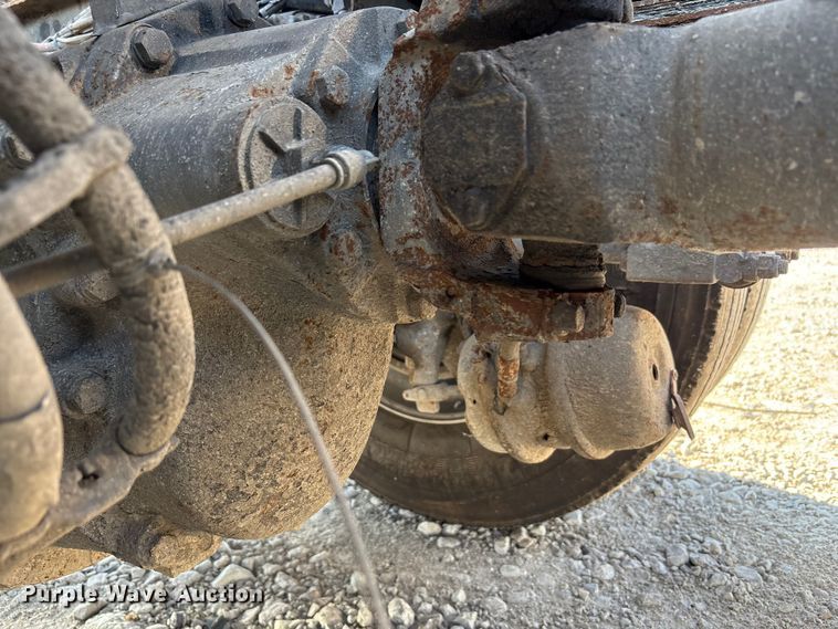 image for item YA0861 2000 Peterbilt 379 dump truck