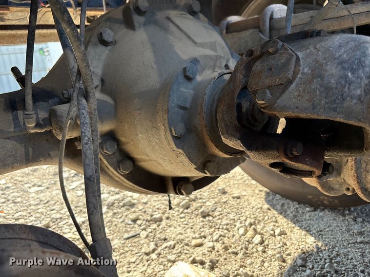 image for item YA0861 2000 Peterbilt 379 dump truck