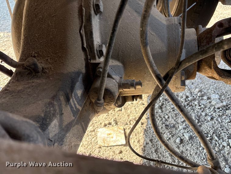 image for item YA0861 2000 Peterbilt 379 dump truck