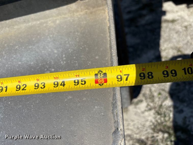 image for item YA0861 2000 Peterbilt 379 dump truck