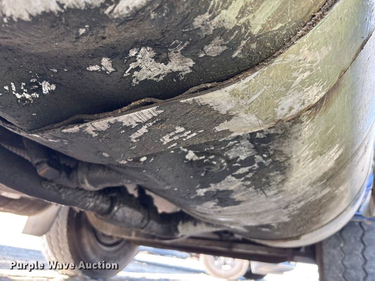 image for item YA0861 2000 Peterbilt 379 dump truck