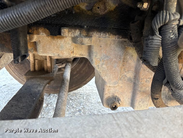 image for item YA0861 2000 Peterbilt 379 dump truck