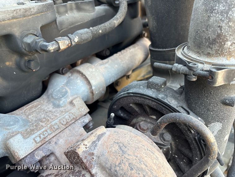 image for item YA0861 2000 Peterbilt 379 dump truck