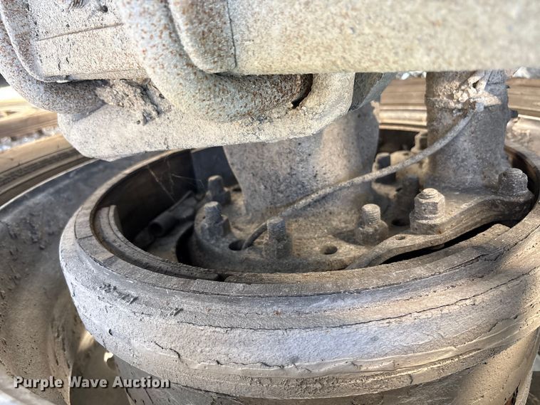 image for item YA0861 2000 Peterbilt 379 dump truck