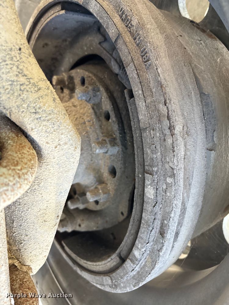 image for item YA0861 2000 Peterbilt 379 dump truck